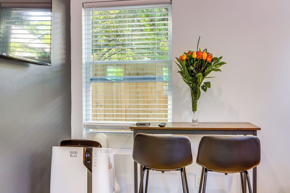 Dining Area | Dishware/Flatware | Mini-Split Heating & A/C