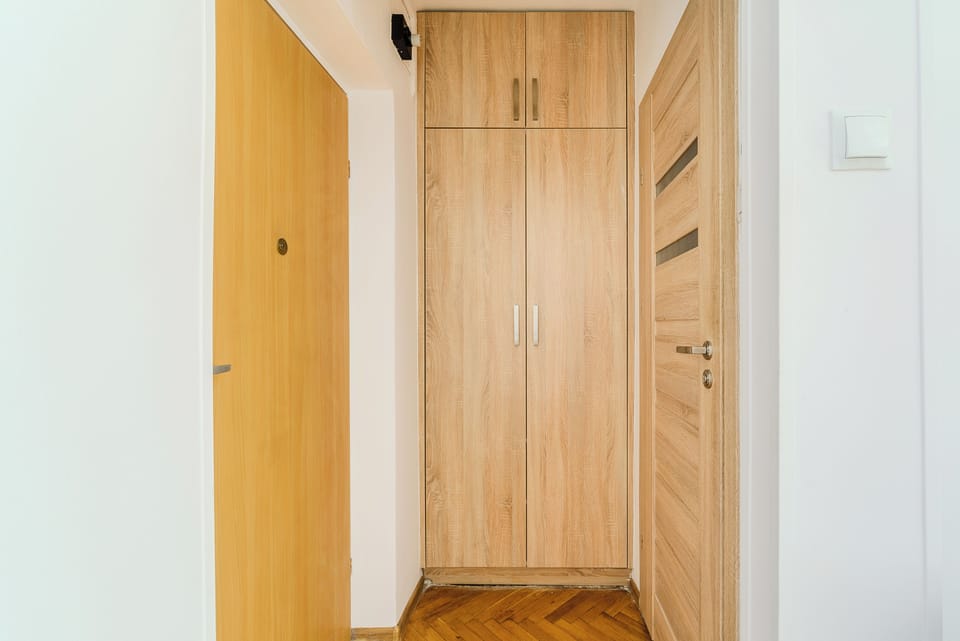 Classic Apartment, Balcony, Courtyard View | 1 bedroom, blackout drapes, iron/ironing board, free WiFi