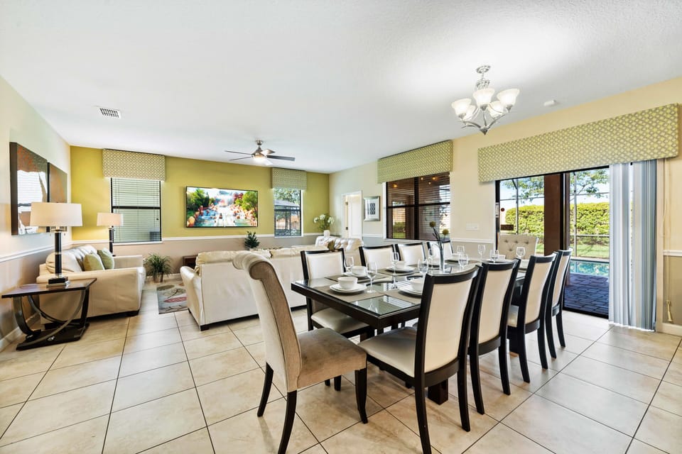 House (6 Bedrooms) | Property amenity