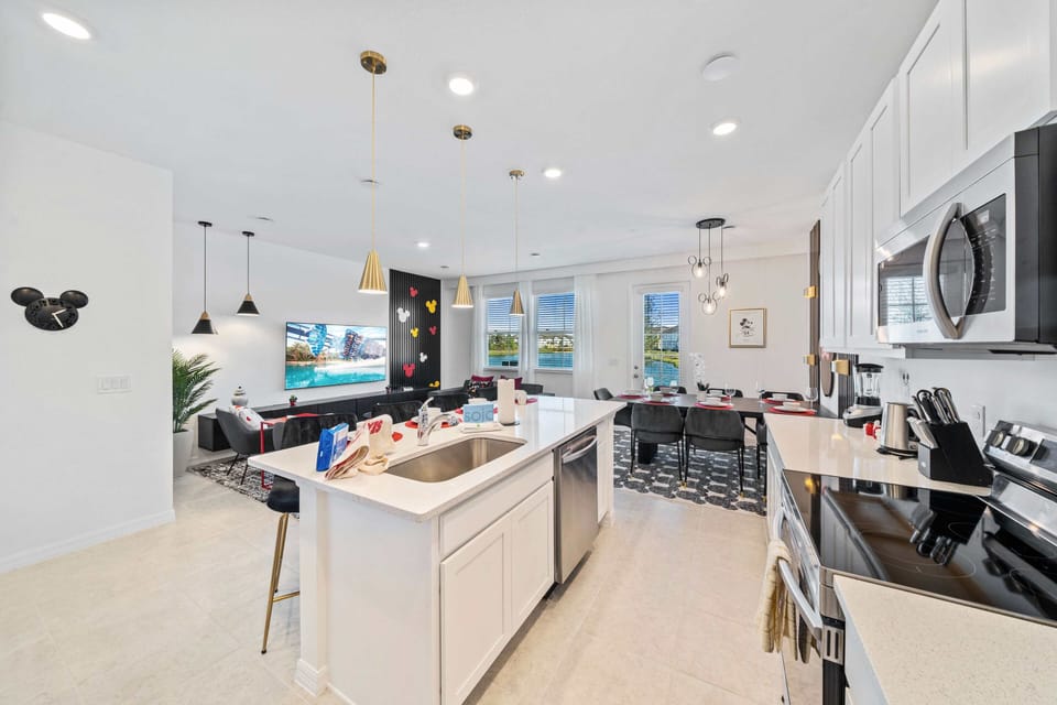 House (3 Bedrooms) | Property amenity