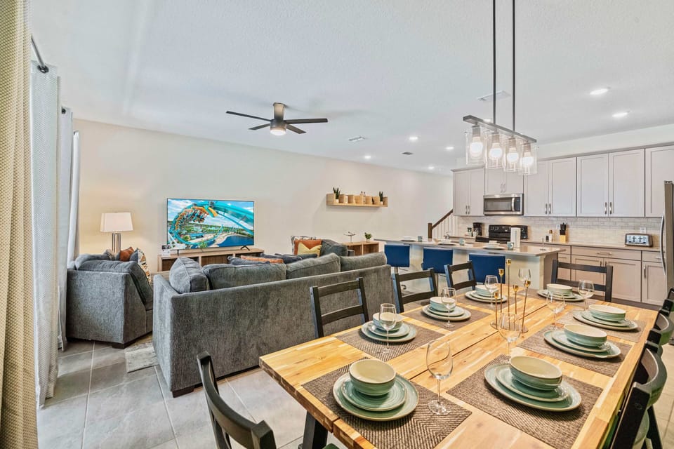 House (5 Bedrooms) | Property amenity
