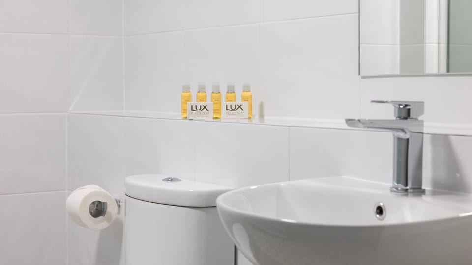 Shower, free toiletries, hair dryer, towels