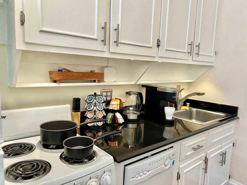 Need Some coffee? Enjoy a cup and get ready to walk out onto king street!