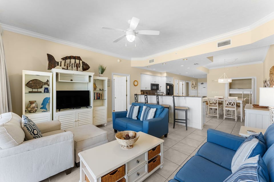 17-web-or-mls-5004-thomas-dr-309