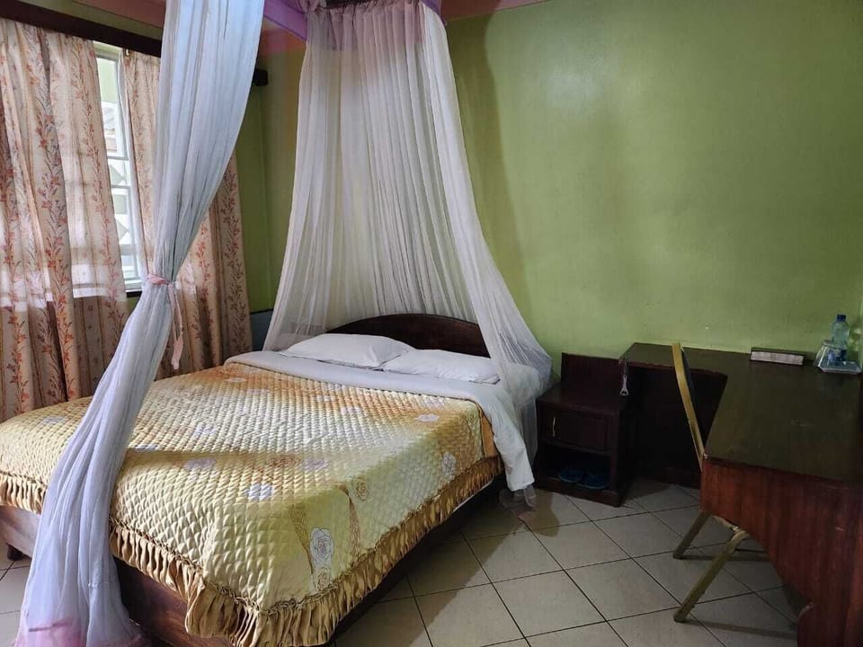 Comfort Double Room | Free WiFi