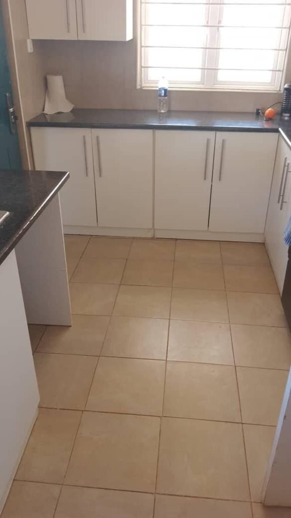 House | Private kitchen | Fridge, microwave, oven, stovetop