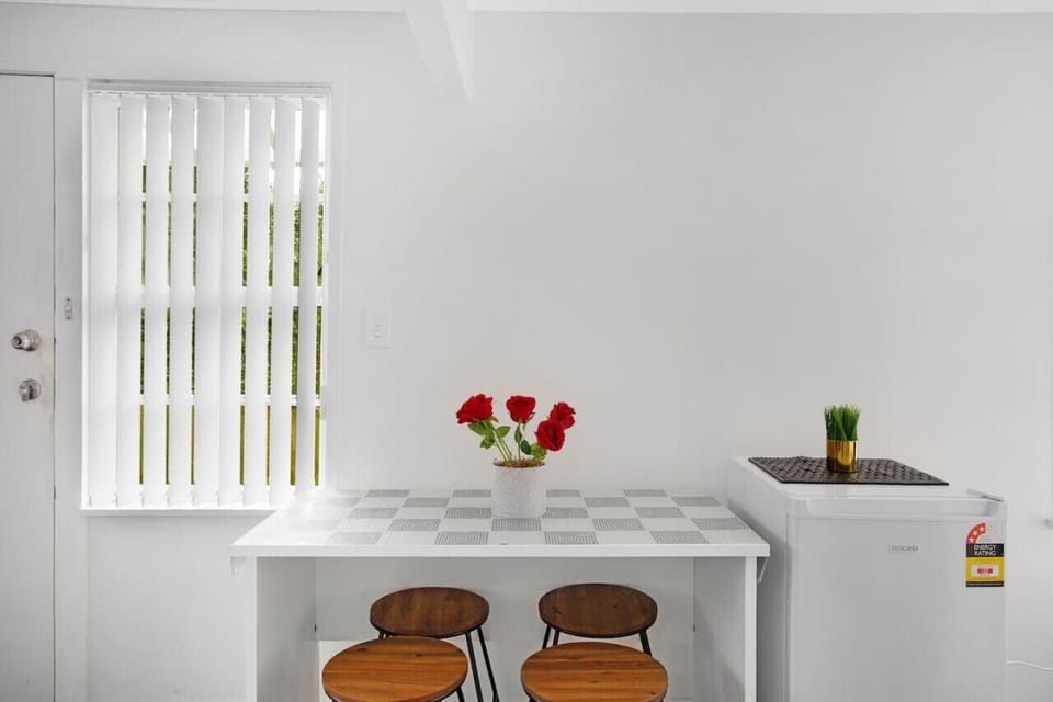 The dining table is a great place to eat together, play games or do a jigsaw puzzle.