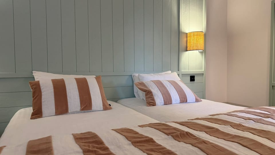 Standard Twin Room | Premium bedding, memory foam beds, in-room safe, desk