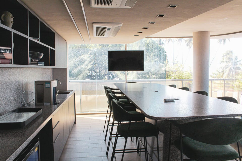 Apartment | Dining