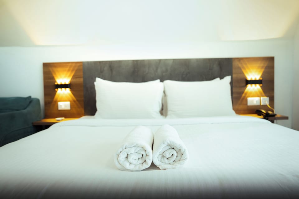Cabin, Balcony, Mountain View | 1 bedroom, premium bedding, memory foam beds, desk