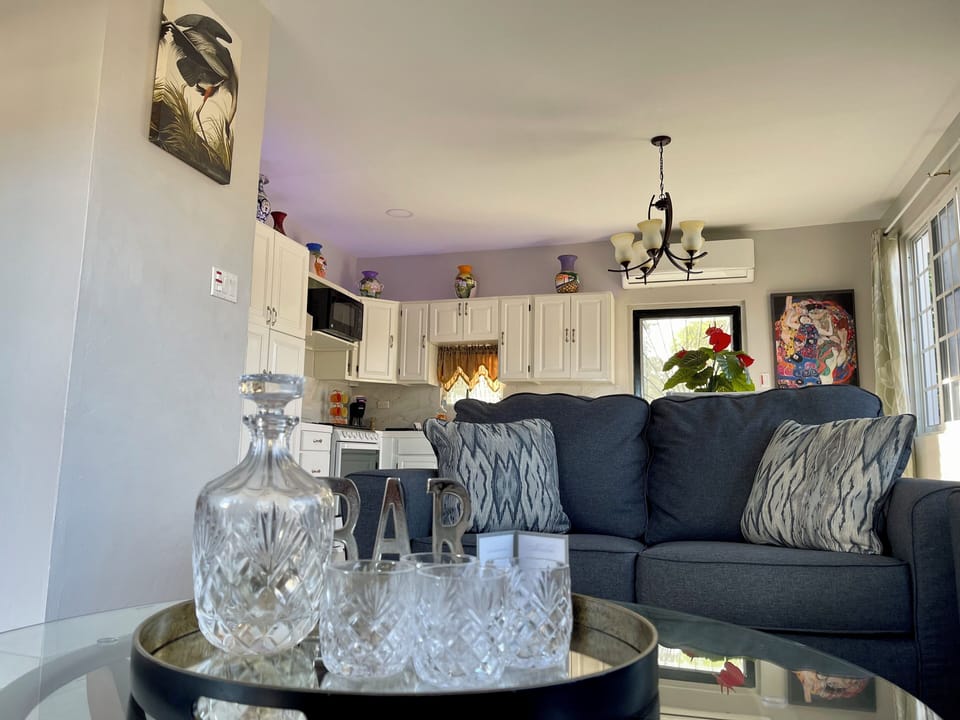 Living Room (1)