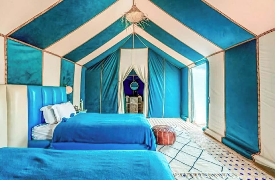 Deluxe Tent | WiFi (free), individually decorated, individually furnished