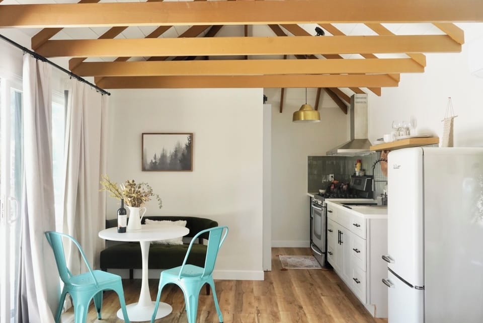 Full kitchen with seating area