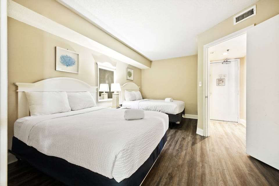 Second spacious bedroom — perfect for guests, family members, or extra travelers.