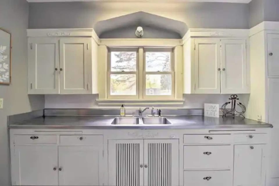 Main Kitchen #1