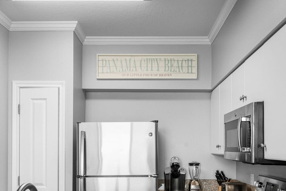 The condo features a fully equipped kitchen!