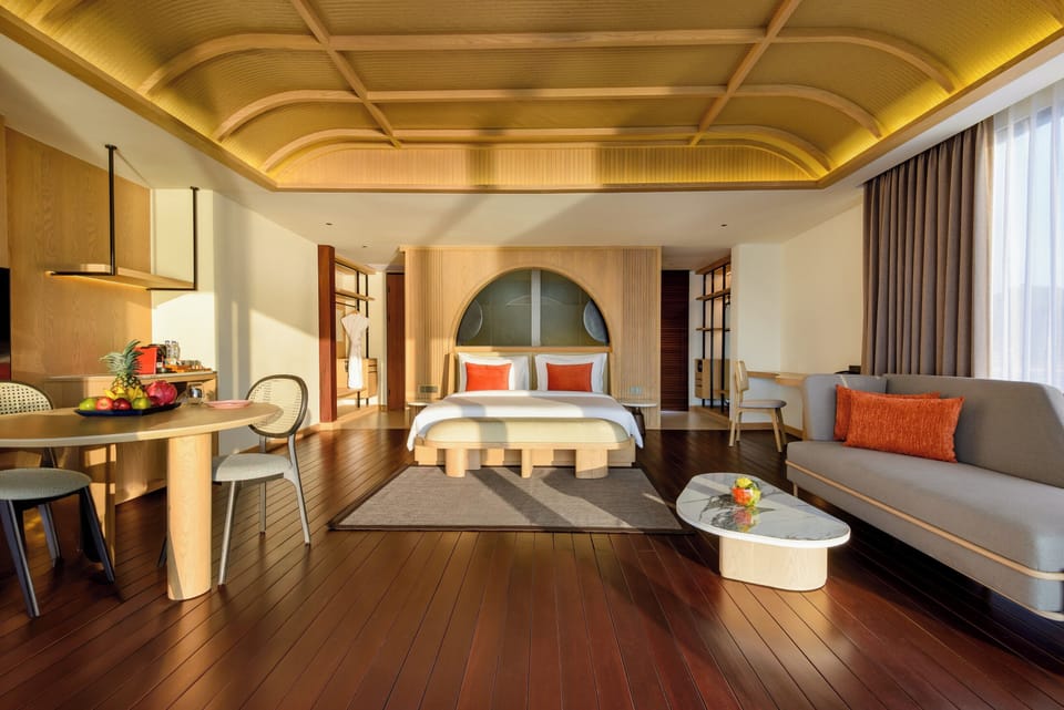 Premium bedding, pillowtop beds, in-room safe, desk