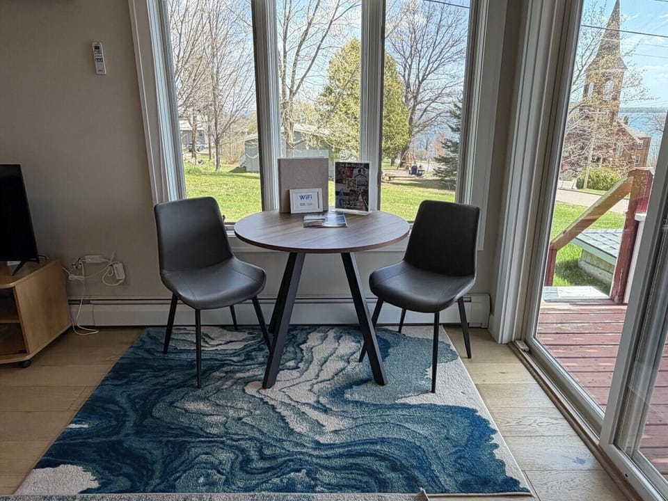 Eating area