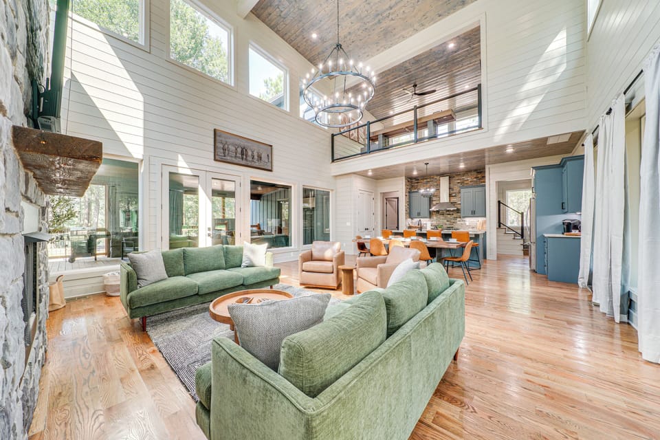 House (4 Bedrooms) | Interior