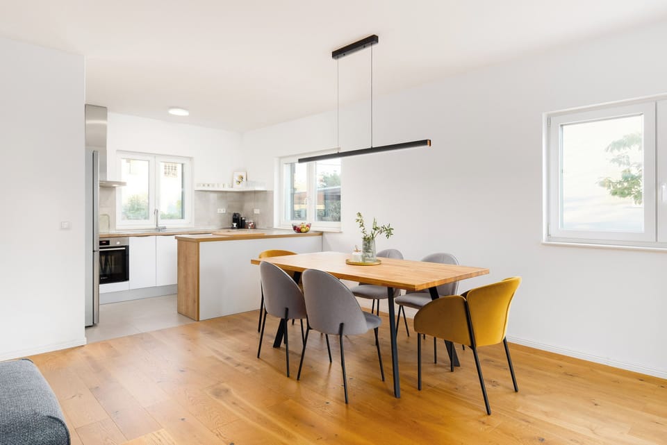 Apartment | Dining