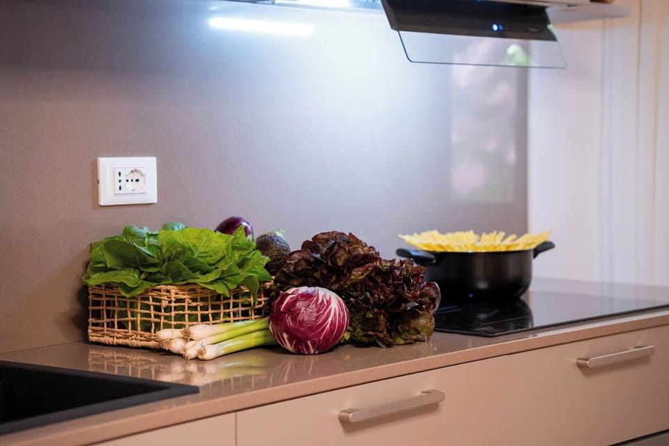 Condo, Garden View | Private kitchen | Full-size fridge, microwave, oven, stovetop