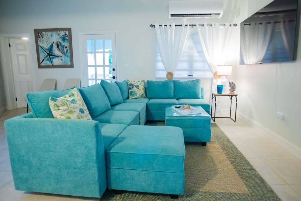 Family room with extra sleeping space for 1.