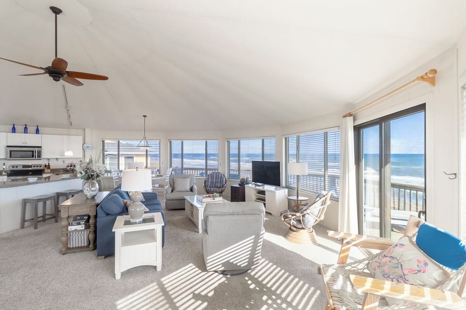 Top Level Living Area