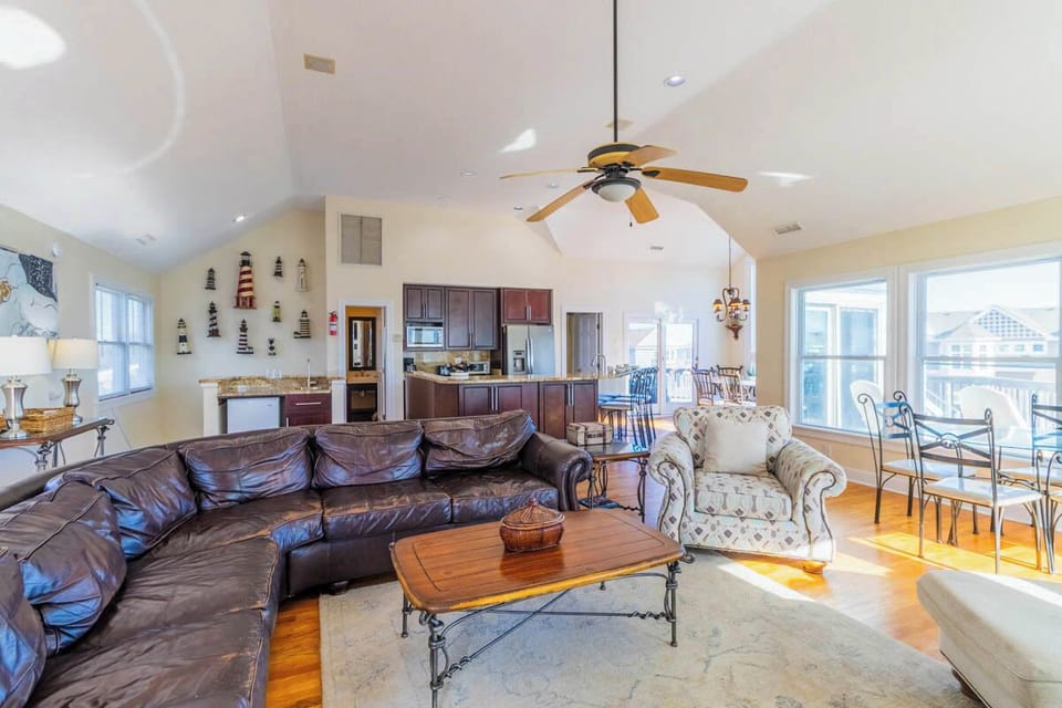 Top Level Living Area