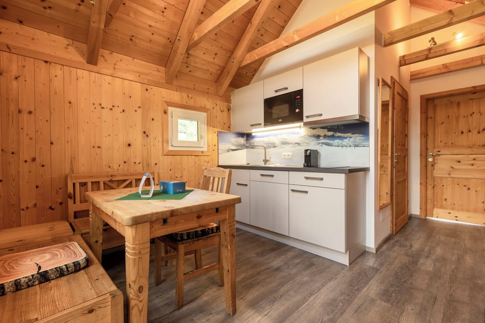Ferienwohnung mit 1 Schlafzimmer | Private kitchen | Fridge, coffee/tea maker, electric kettle