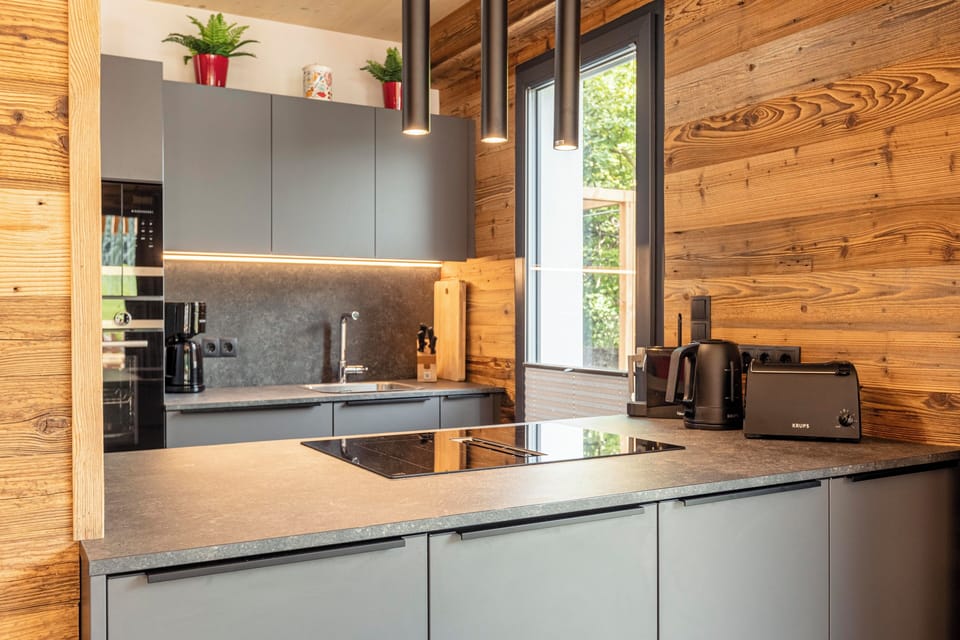 Chalet mit 4 Schlafzimmern und Sauna | 4 bedrooms, free WiFi, bed sheets