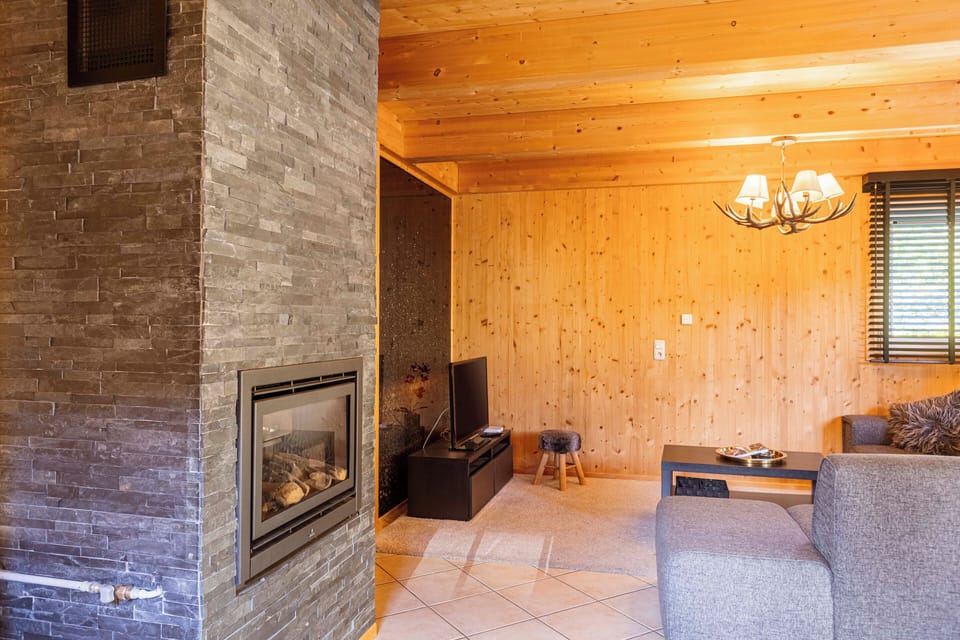 Ferienhaus # 124  mit 4 Schlafzimmern & IR-Sauna | WiFi (free)