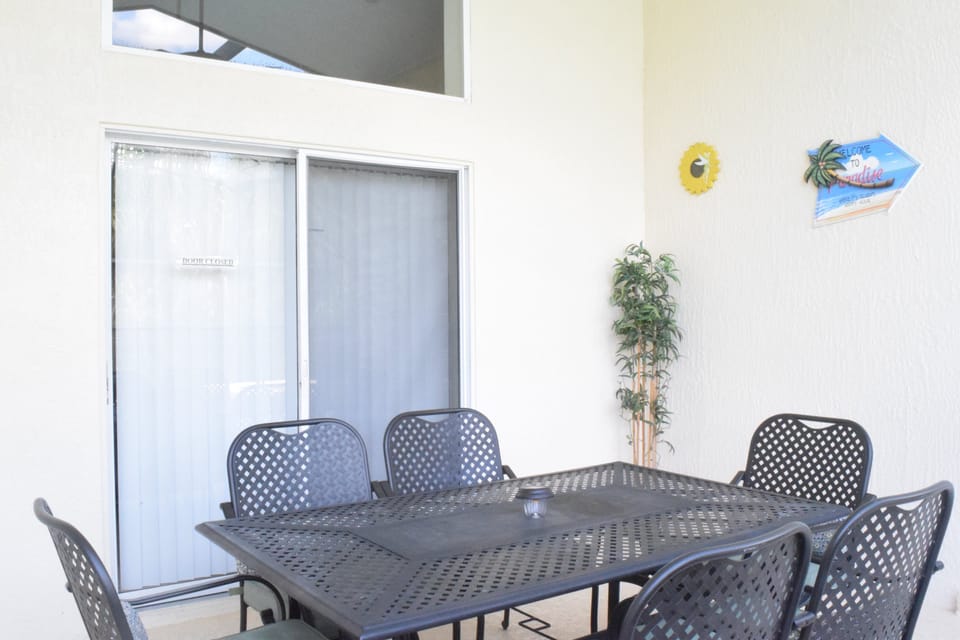 Villa, Multiple Beds, Pool Access, Pool View (2551 Oneida Grantham) | Property grounds