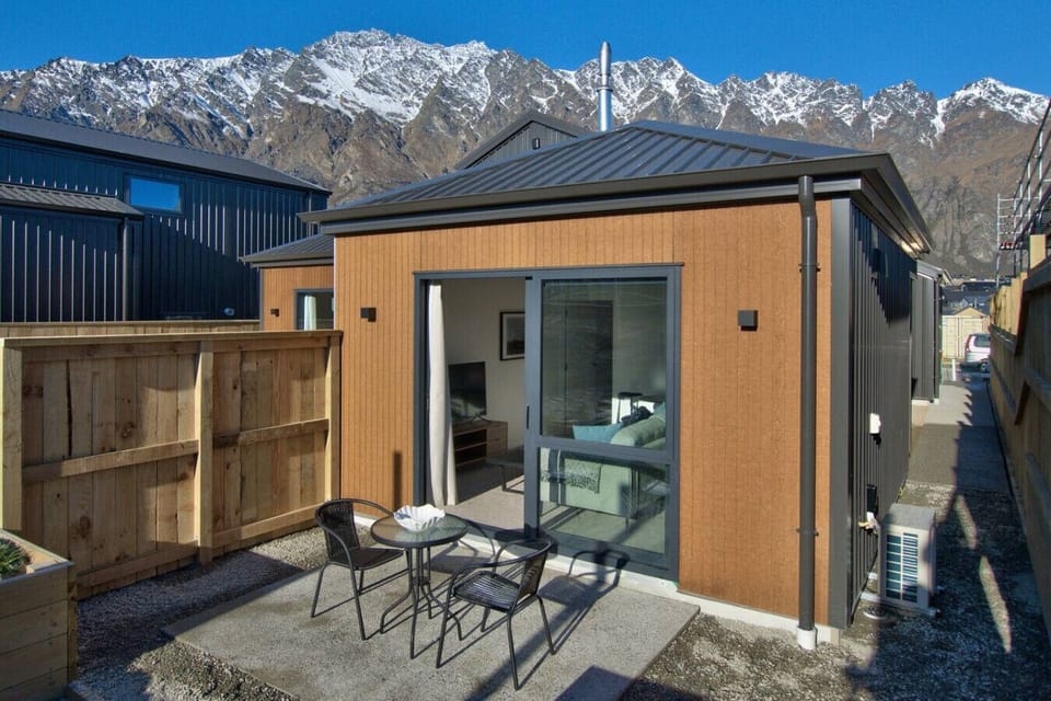The Remarkables provide a scenic backdrop.