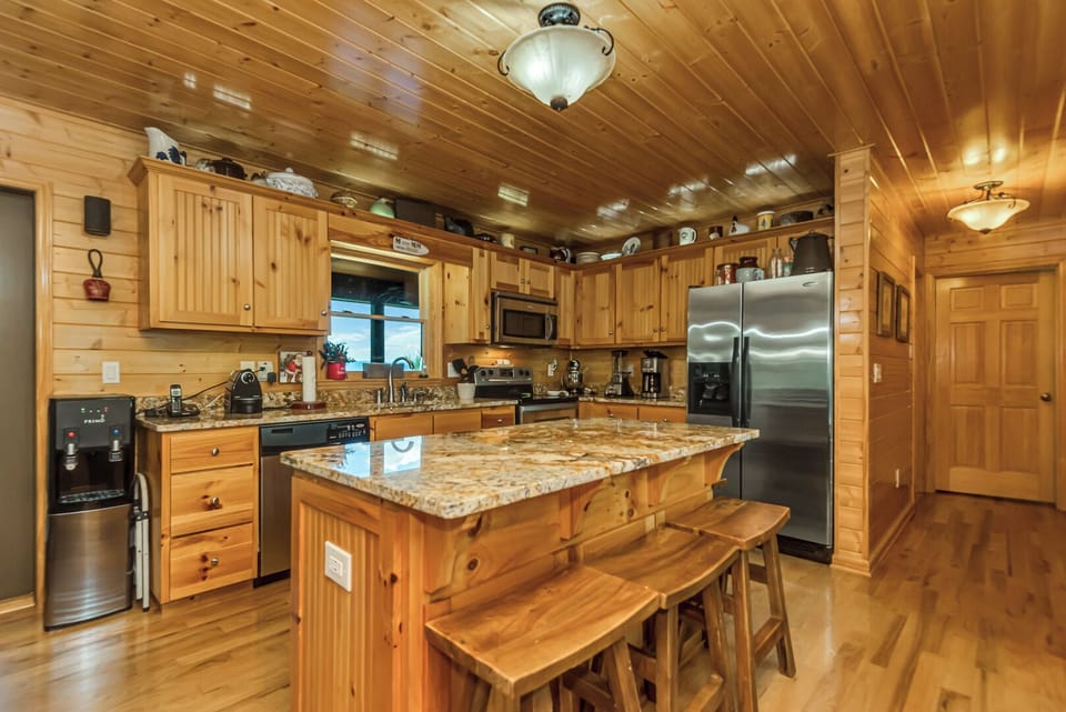 Kitchen | 1st Floor | Drip Coffee Pot | Blender | Toaster