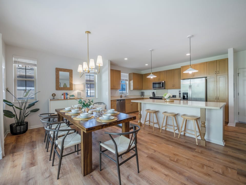 Dining space ready for memorable island meals!