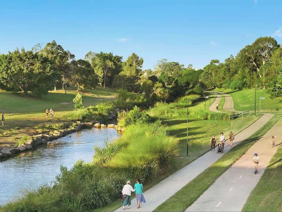 Pack your walking shoes for nearby Kedron Brook walking + Bike trails...