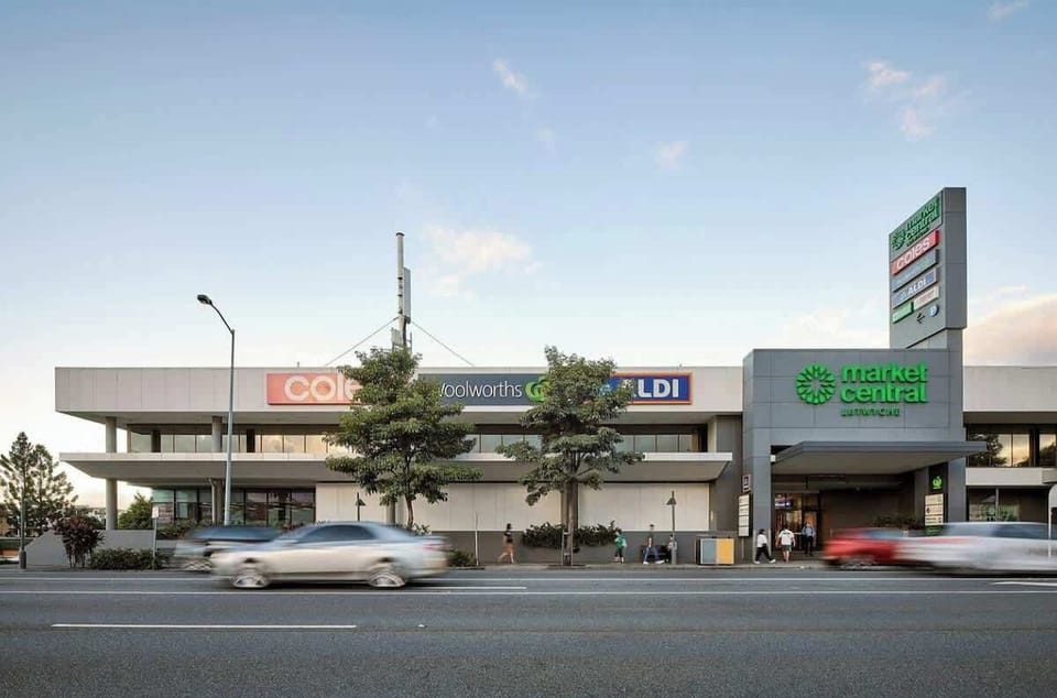 Nearby Lutwyche Shopping...