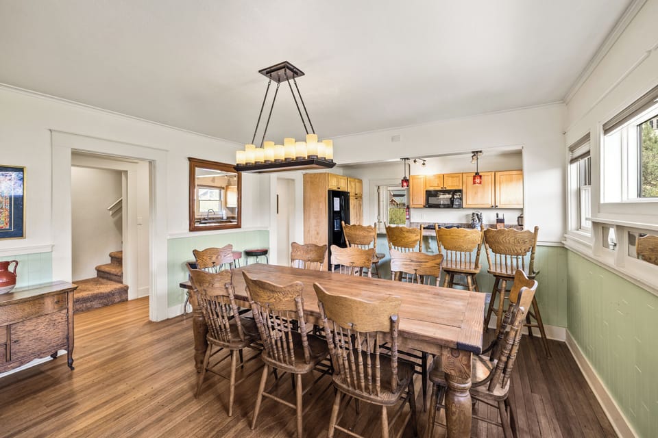 Dining table for 8, plus 4 bar stools