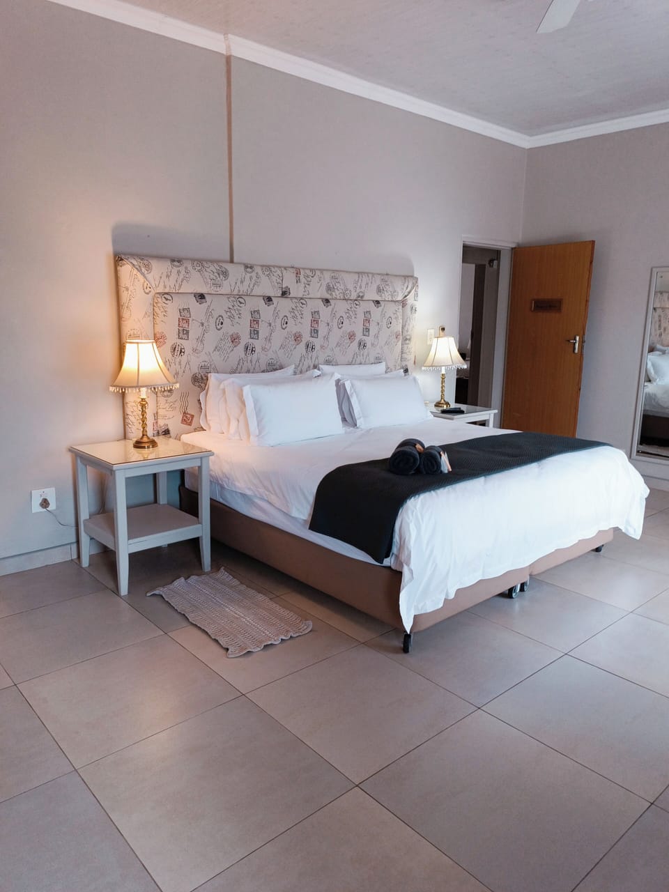 Deluxe Double Room | Desk, laptop workspace, WiFi (free)