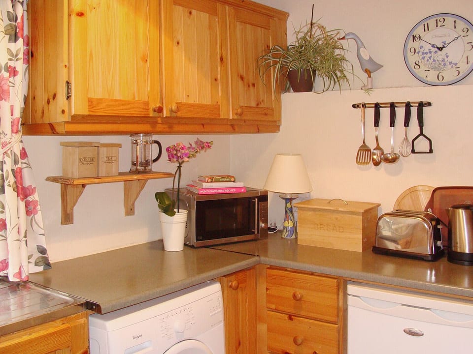 Microwave, highchair