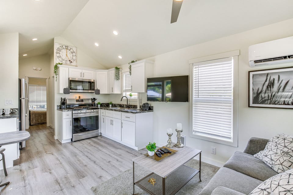 House (1 Bedroom) | Interior