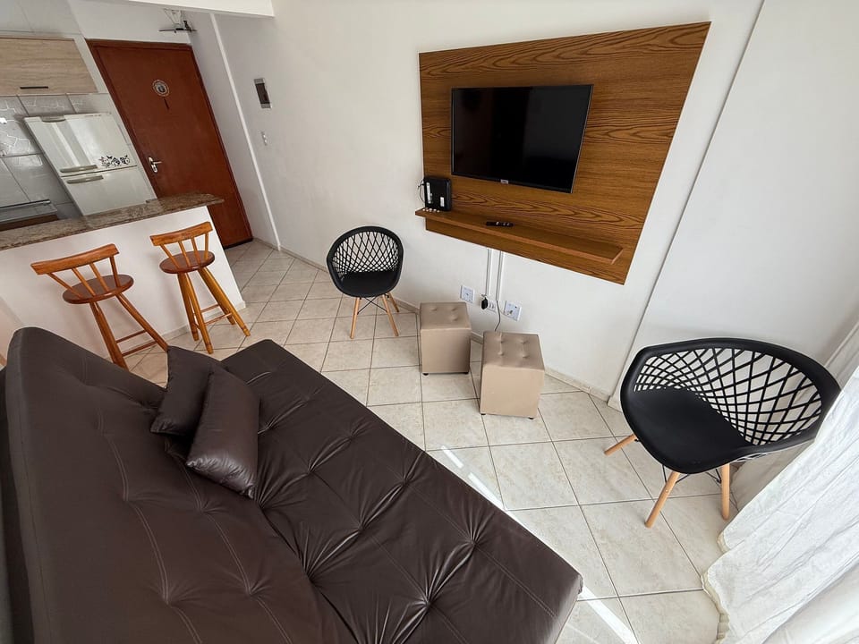Apartment | Living area | Flat-screen TV