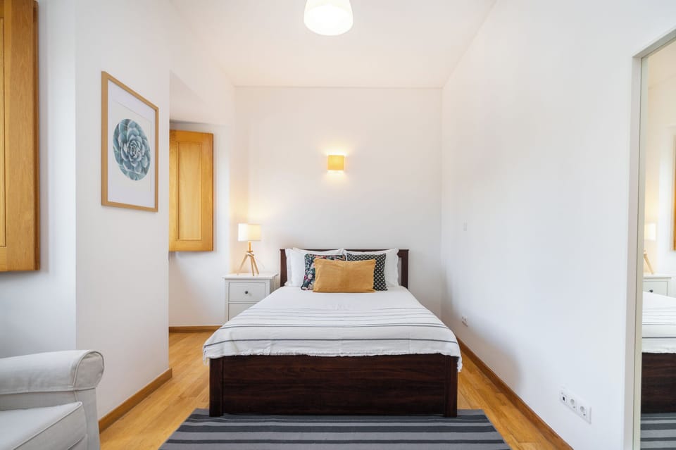 Ajuda 31 Premium W/ Elevator & Parking Apartment in Lisbon