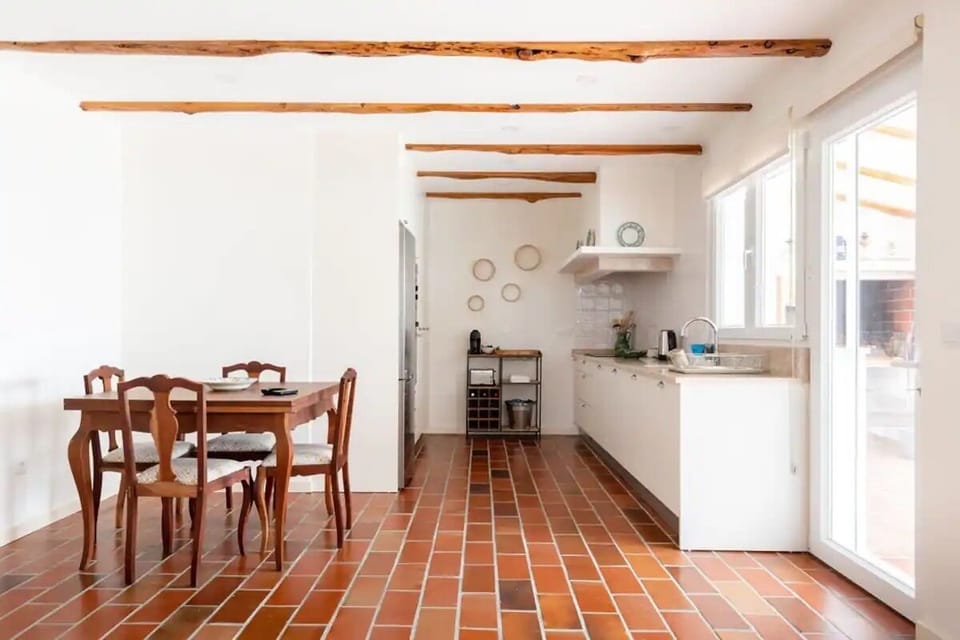 House, 2 Bedrooms | Private kitchen