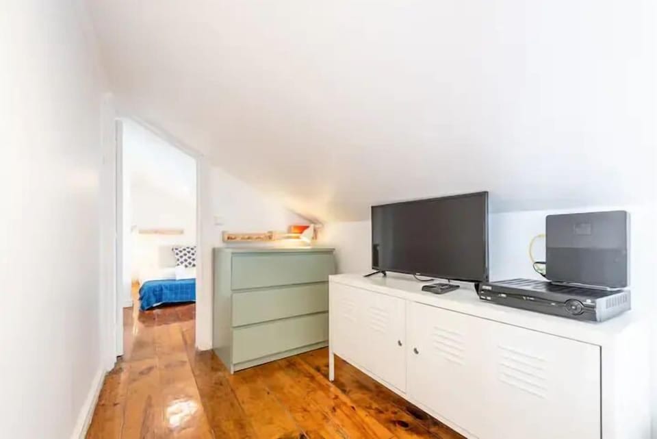 Apartment, 1 Bedroom | Living area
