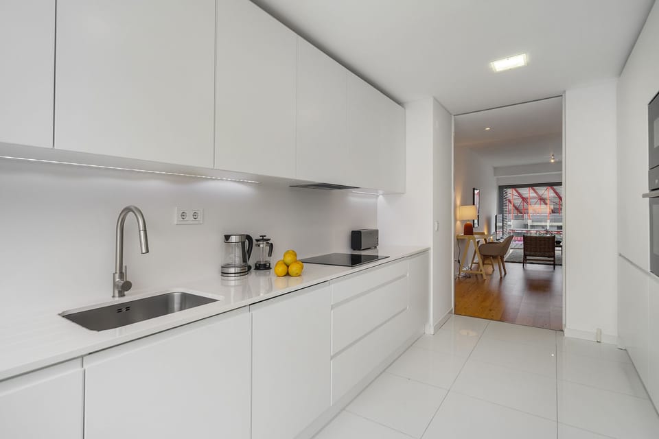Apartment, 2 Bedrooms | Private kitchen | Electric kettle, toaster