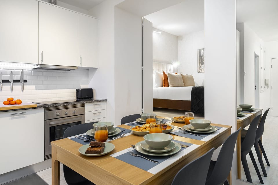 Apartment, 2 Bedrooms | Living area