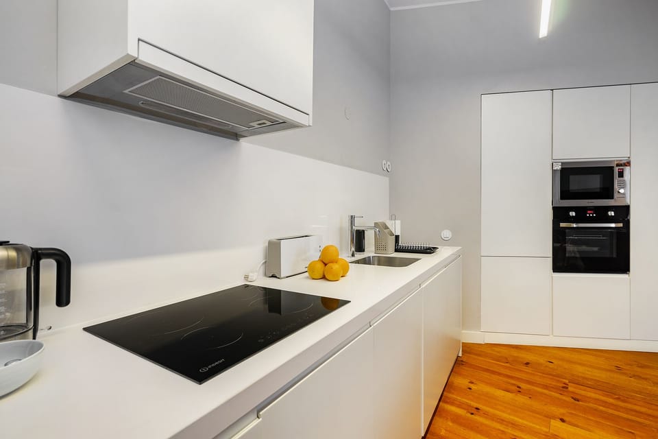Apartment, 2 Bedrooms | Private kitchen | Electric kettle, toaster