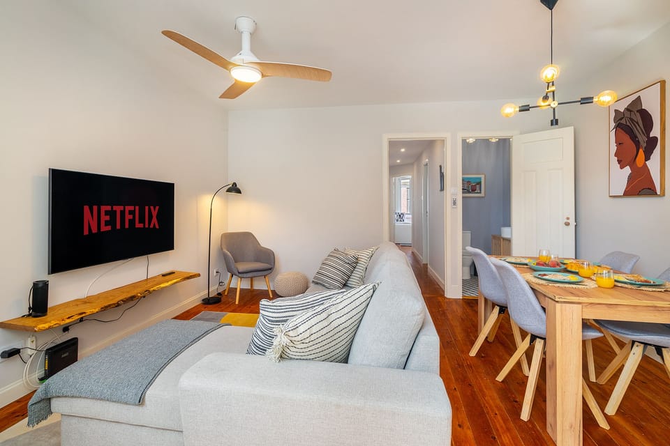 Apartment, 2 Bedrooms | Living area