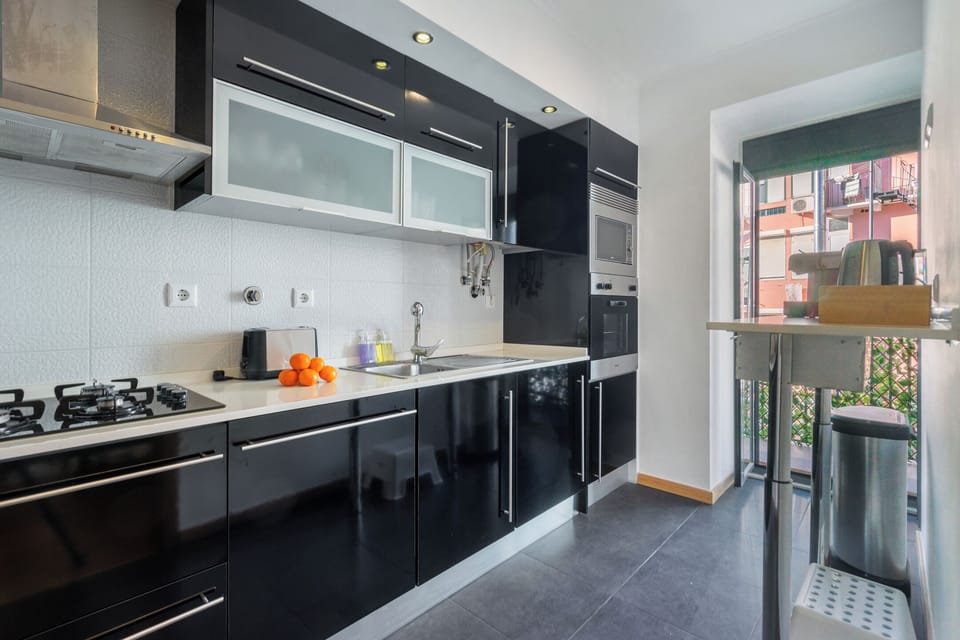 Apartment, 2 Bedrooms | Private kitchen | Fridge, electric kettle, toaster